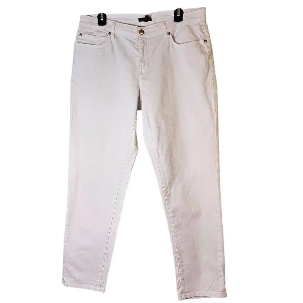 Eileen Fisher white ankle jeans. Size 12. #964